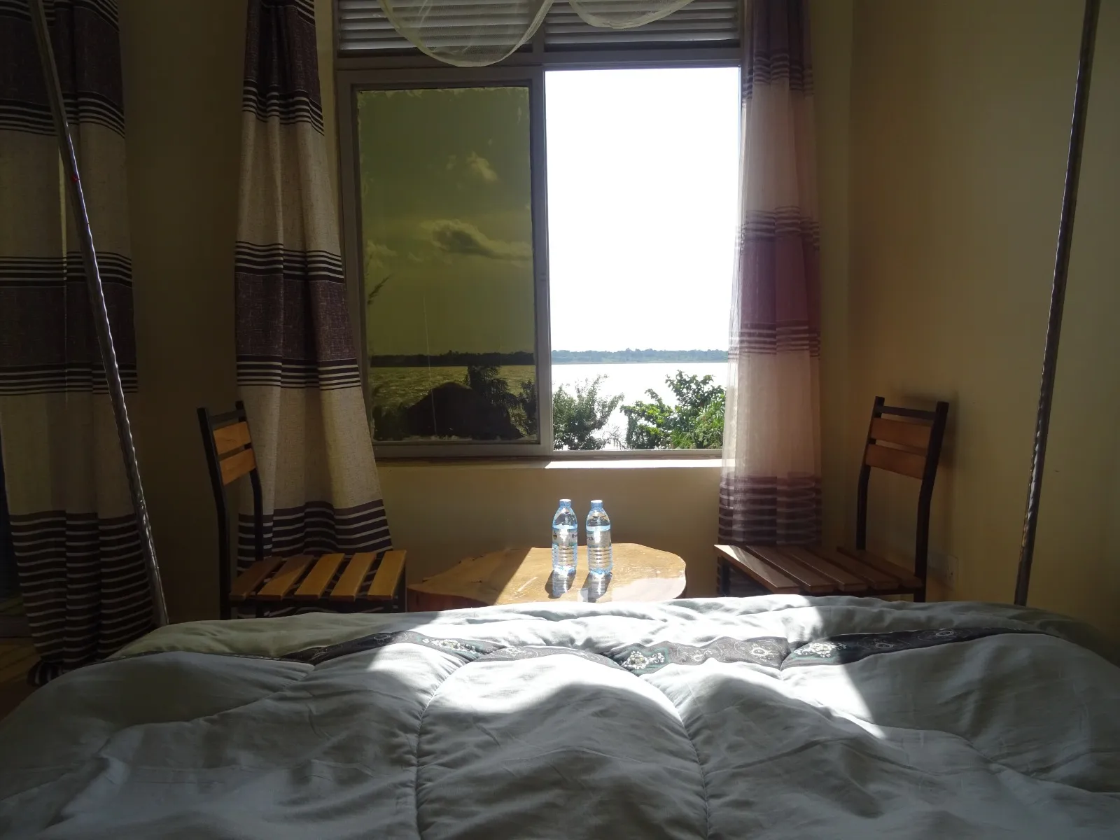 Coconut Beach — Rooms