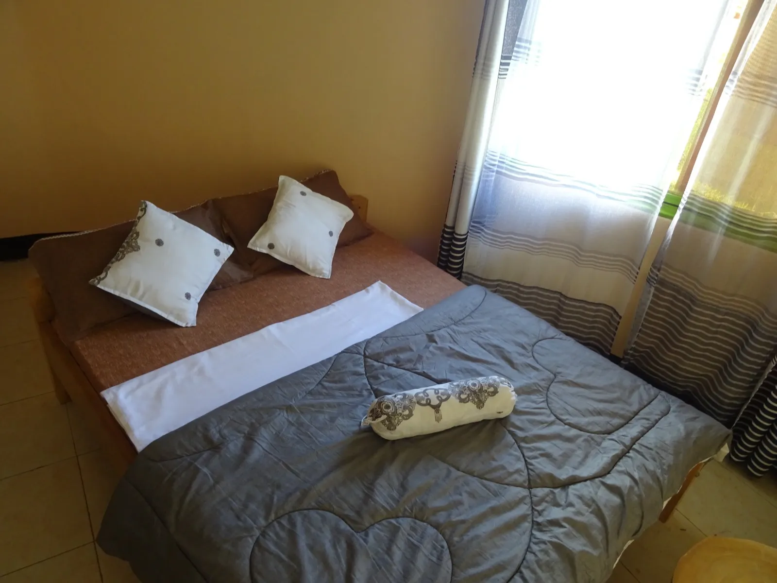 Coconut Beach — Rooms